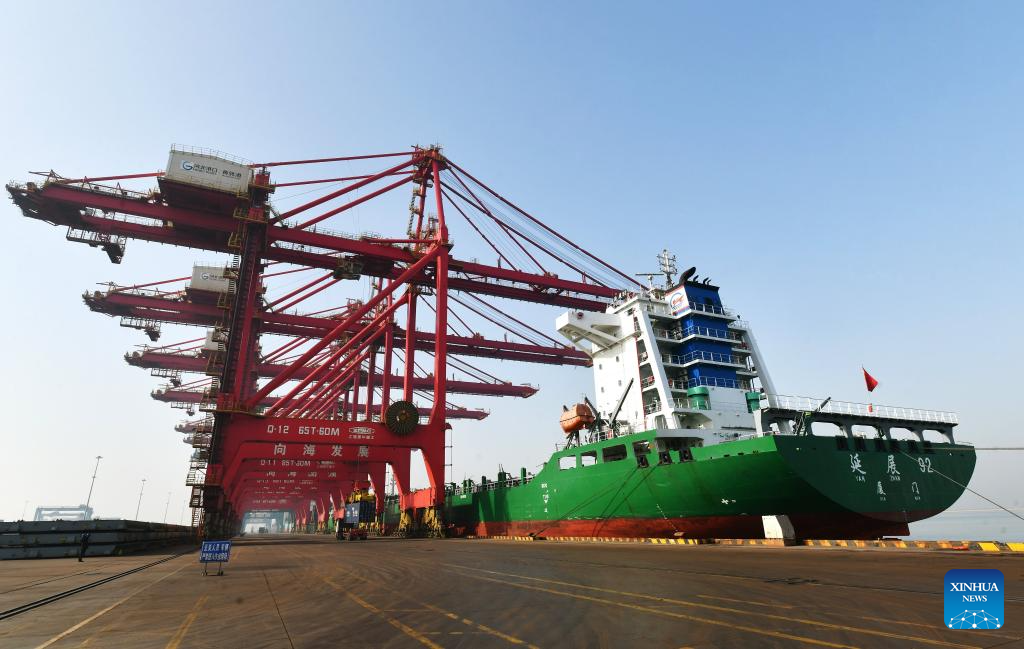 Movimentação de carga no Porto de Huanghua atinge 366 milhões de toneladas em 2025