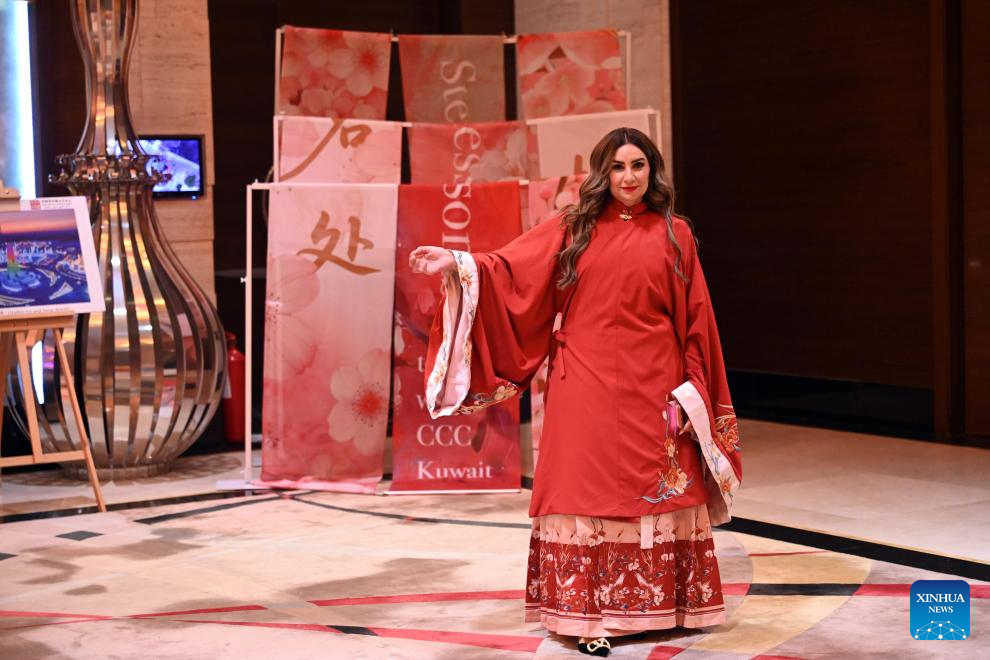 Kuwait realiza celebrações do "Feliz Ano Novo Chinês" na Província de Farwaniya