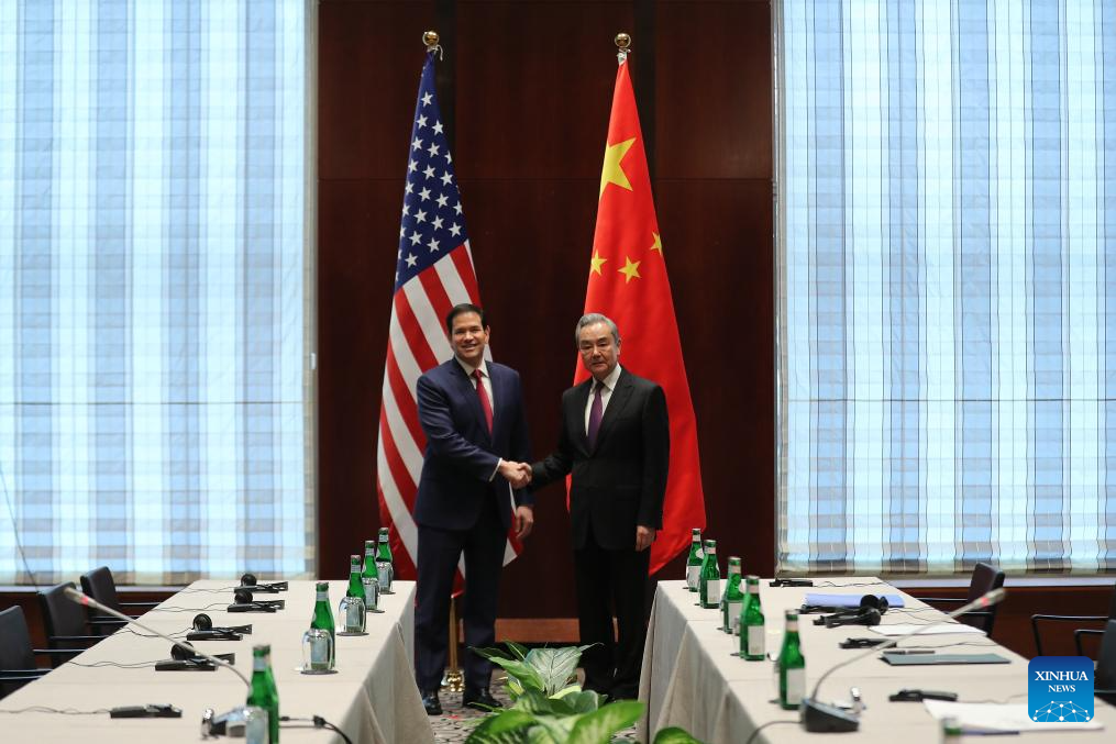 China e EUA concordam em fortalecer diálogo e cooperação em vários campos