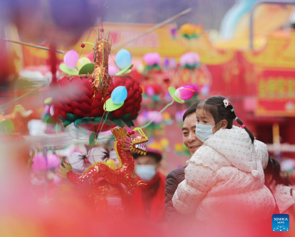 Várias atividades celebram o Festival das Lanternas na China