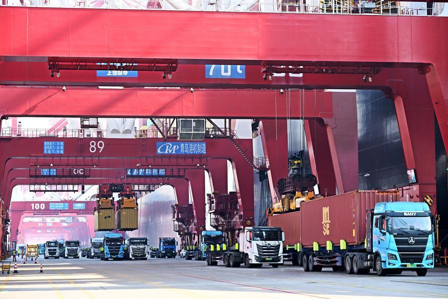 (Multimídia) Reservas cambiais da China aumentam em fevereiro