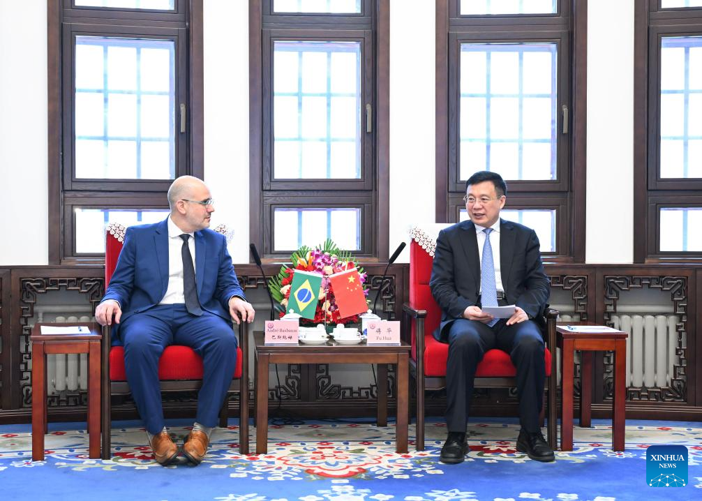 Presidente da Xinhua reúne-se com presidente da EBC