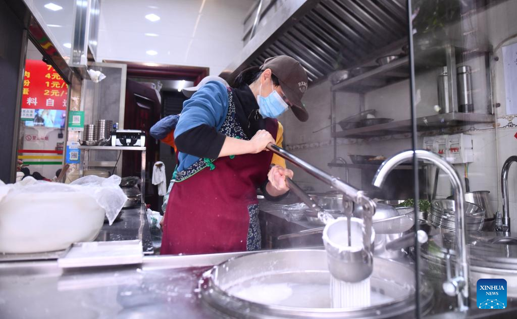 Macarrão de arroz Shengzha: um sabor fresco do patrimônio cultural imaterial de Guangxi