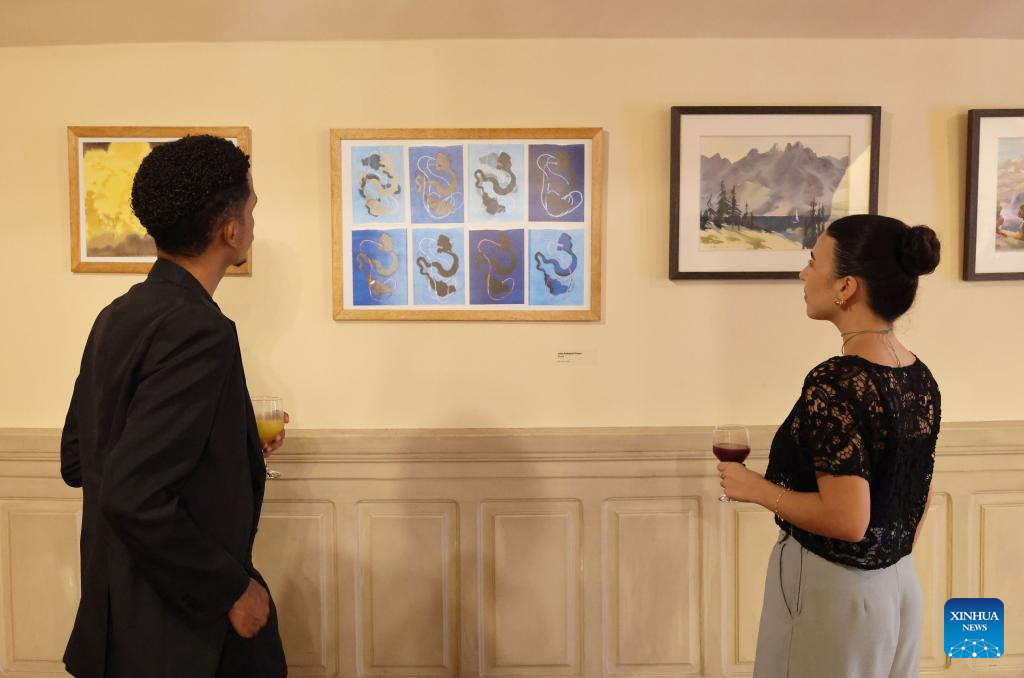 Exposição de caligrafia e pintura sino-brasileira começa no Rio de Janeiro