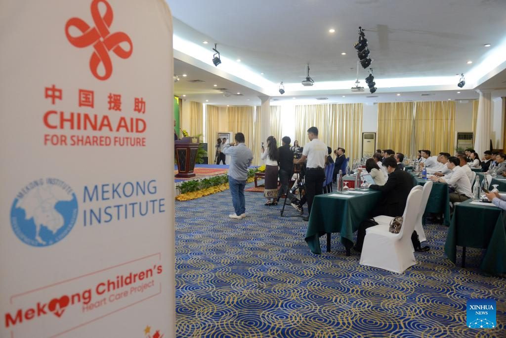 Projeto de tratamento cardíaco infantil do Mekong, apoiado pela China, é lançado no Camboja