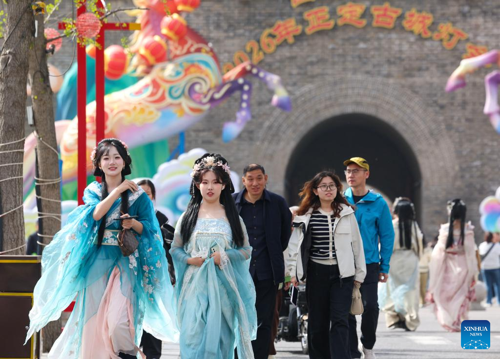 China registra 135 milhões de viagens turísticas domésticas durante feriado do Festival Qingming