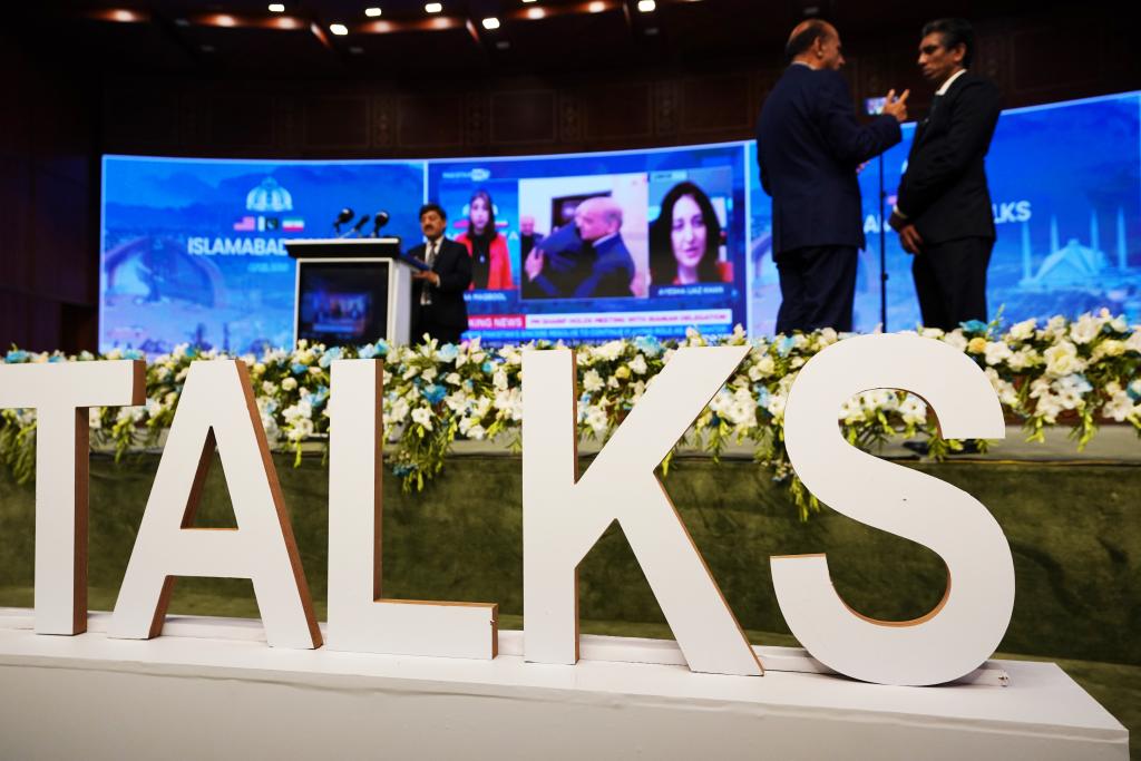 (Multimídia) Não houve acordo após horas de raras conversações de alto nível EUA-Irã em décadas