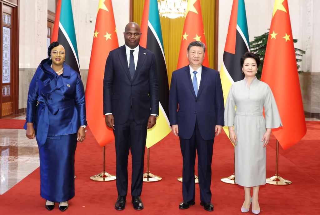China e Moçambique elevam laços após conversações entre Xi e Chapo
