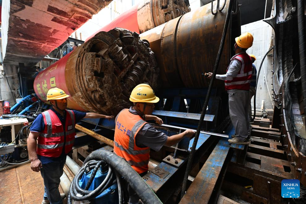 Microtuneladora "Lucheng" inicia operação de empuxo em Hainan, no sul da China